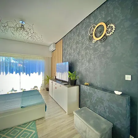 Апартаменты Sunny Riviera Ницца