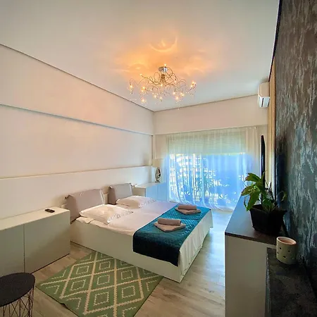 Апартаменты Sunny Riviera